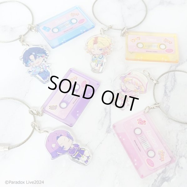 画像3: 【販売期間終了】Paradox Live×COLLABOCAFEHONPO BLANC 2024 ランダム販売カセットテープ風アクリルワイヤーチャームB (3)