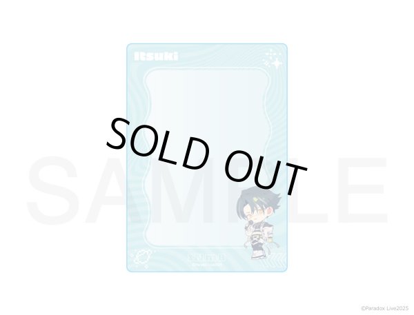 画像1: 【販売期間終了】Paradox Live×COLLABOCAFEHONPO BLANC 2025 ちびキャラB7サイズカードケース(イツキ) (1)